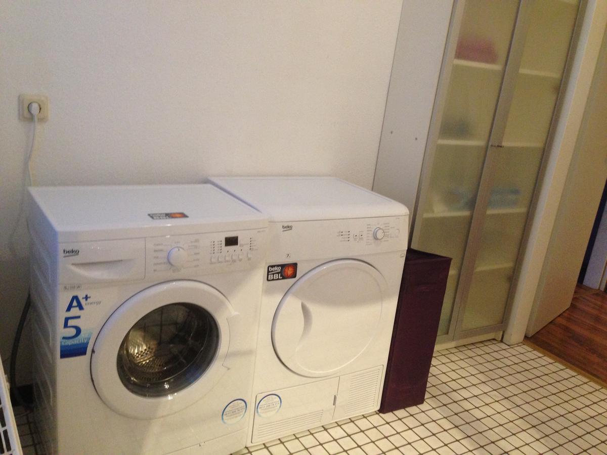Odessa1 Apartment Кьолн Екстериор снимка